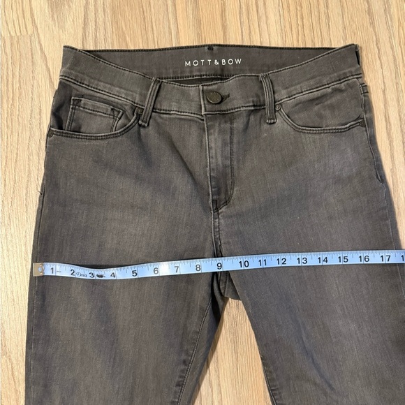Mott & Bow Mid-Rise Jeans Size 30 (#230) - Picture 11 of 14